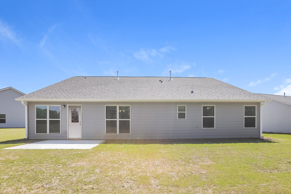 Building Photo - 150 Heartland Cir