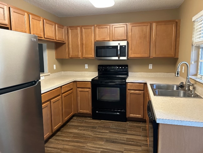 Building Photo - 12906 Trade Port Pl