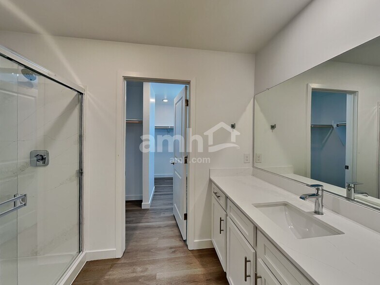 Building Photo - 12271 Thunder Creek Pky