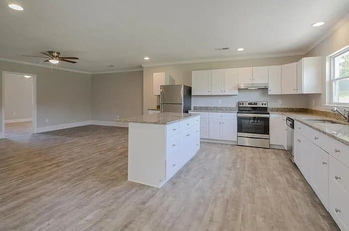 Building Photo - 309 W N 2nd St