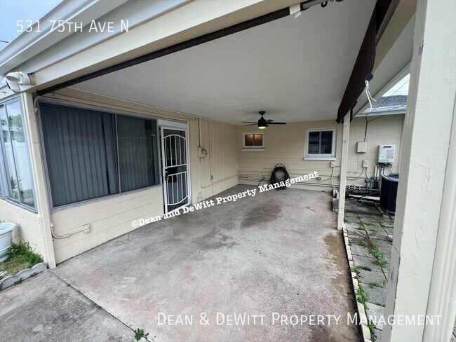 Building Photo - 531 75th Ave N