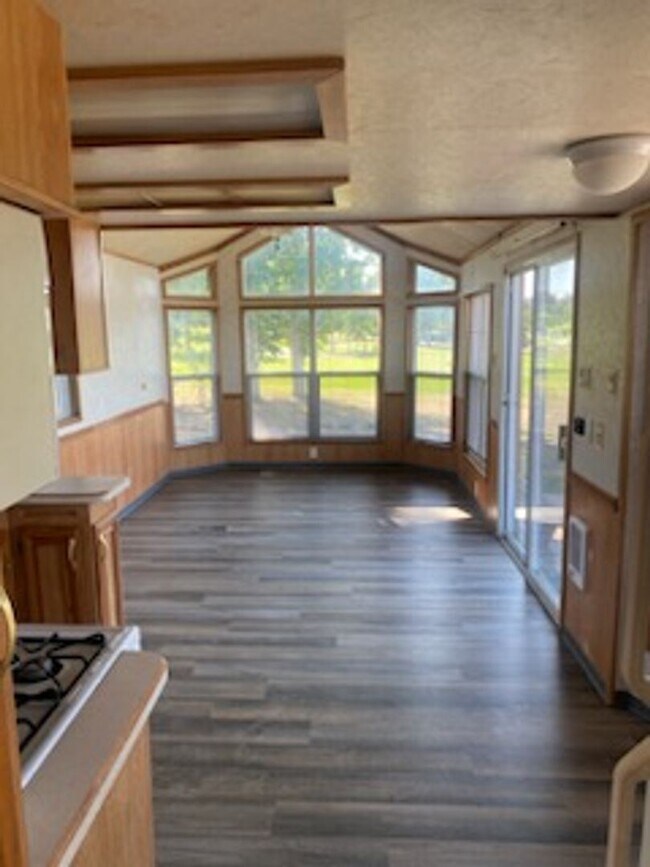 Building Photo - 1 br, 1 bath House - 7037 Hwy 262 E. #115