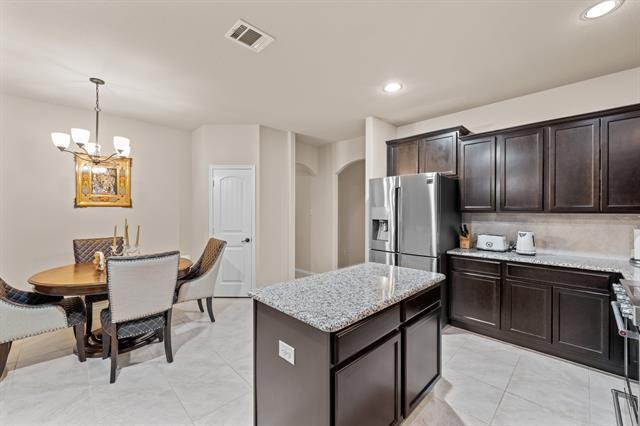 Building Photo - 201 Whitman Dr