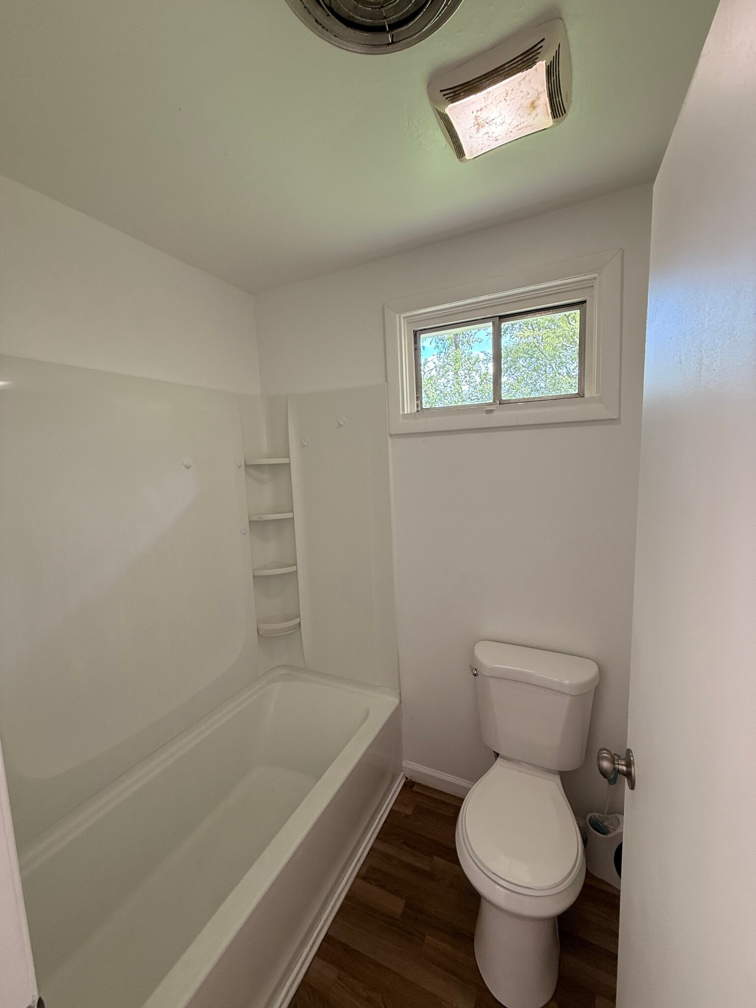 Building Photo - 3412 Olsen Ln