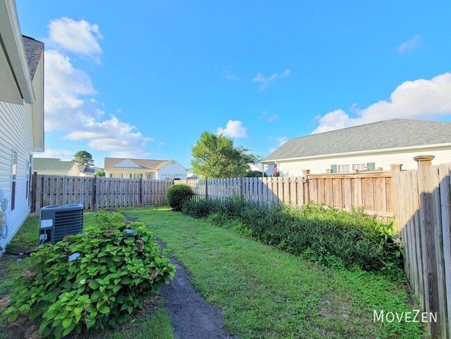 Building Photo - 8640 Orchard Loop Rd