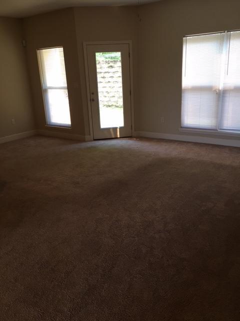 Building Photo - 503 Arbor Lake Dr