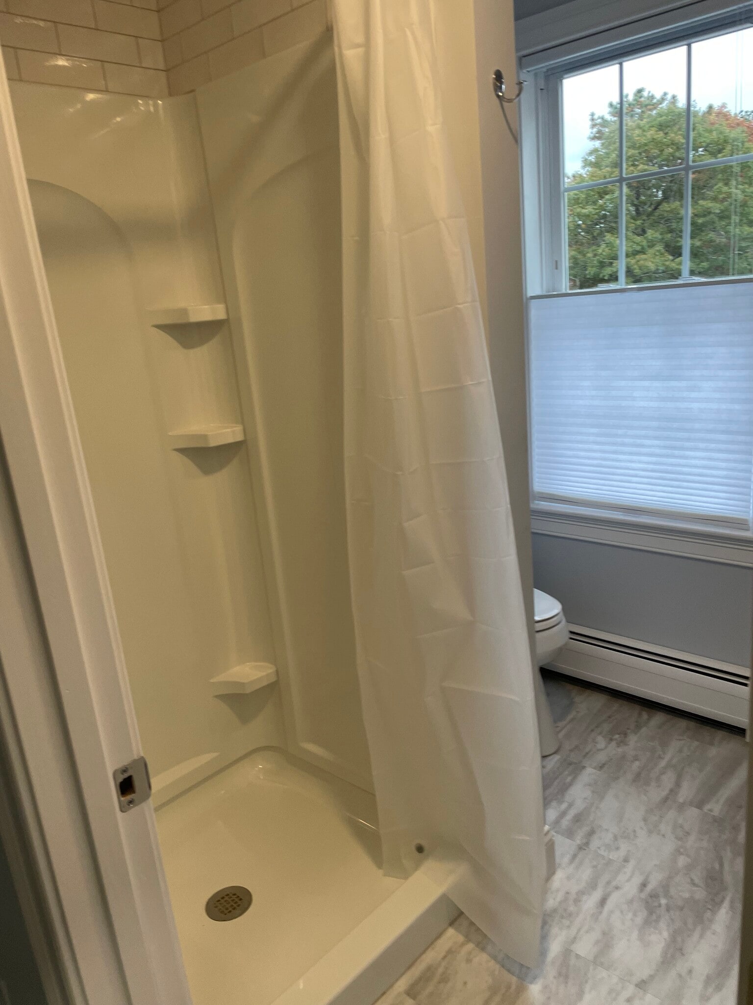 Shower - 20 Wilann Rd