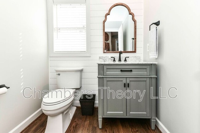 Building Photo - 25798 S Village Dr