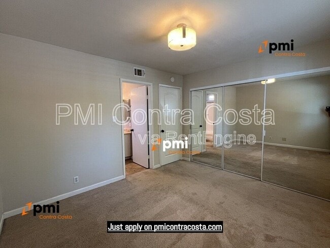 Building Photo - 2690 Waltrip Ln