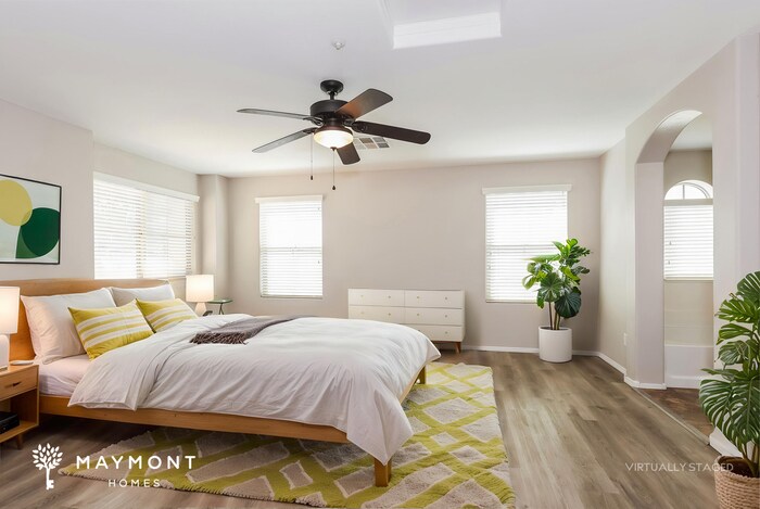 Building Photo - 3261 E Sports Dr