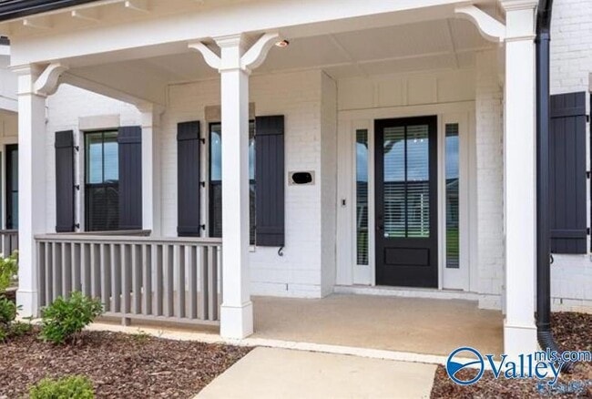 Building Photo - 350 Hay Rake Dr