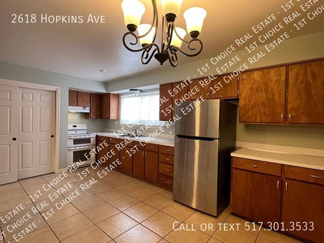 Building Photo - 2618 Hopkins Ave