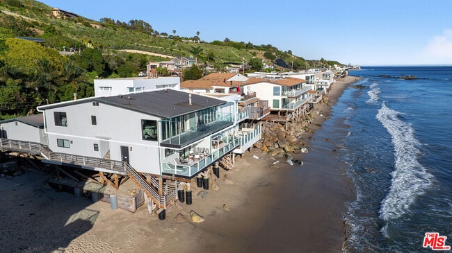 Building Photo - 25216 Malibu Rd