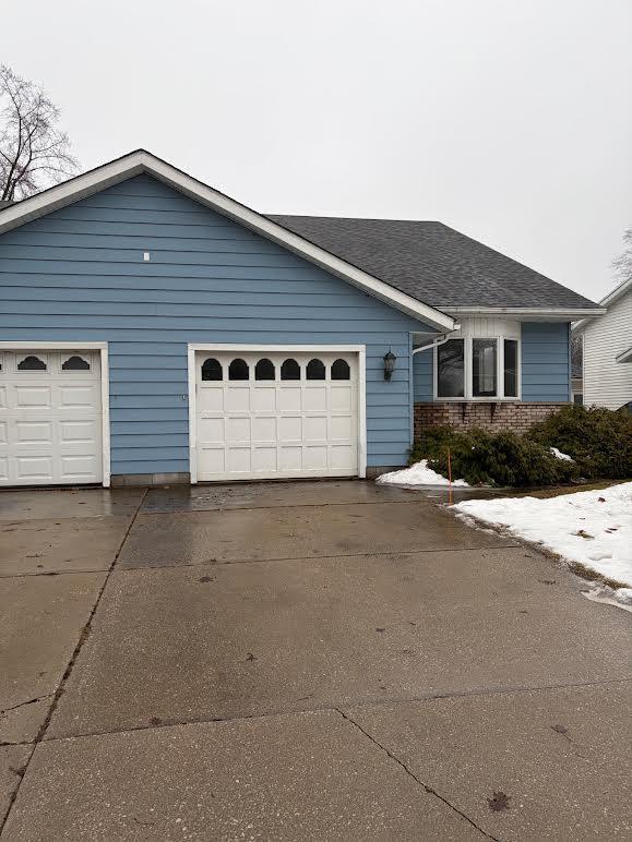 Building Photo - 1426 Hazelwood Ln