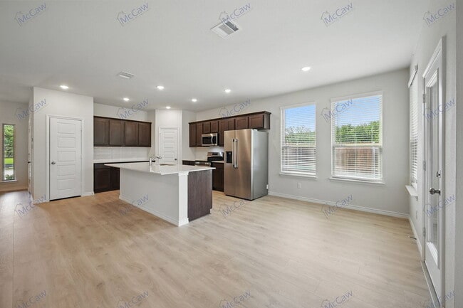 Building Photo - 502 Trailhead Ln