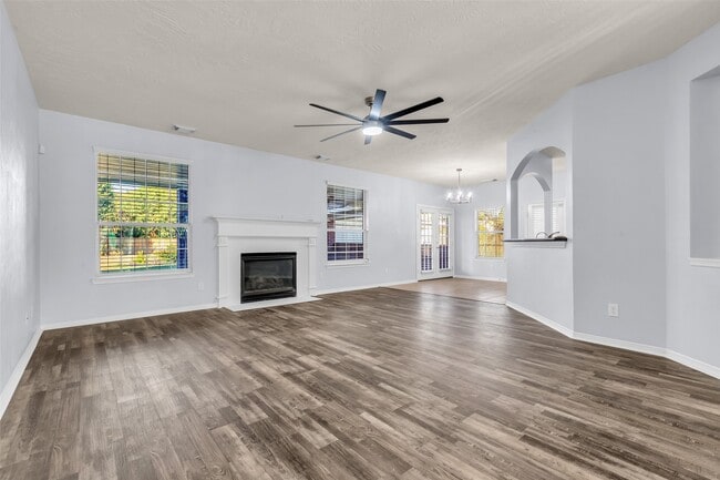 Building Photo - 8507 Forest Arbor Ct