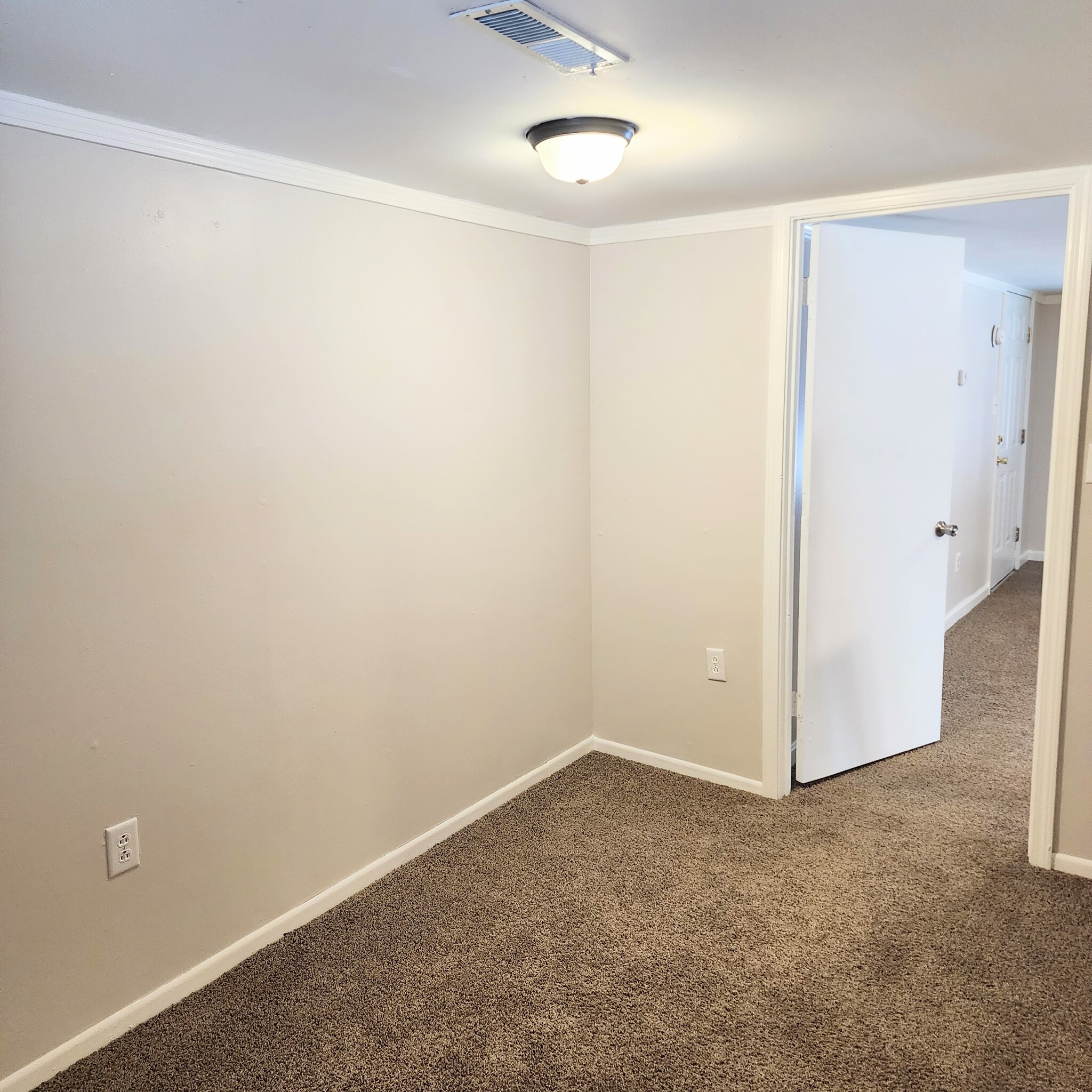 Bedroom #2 with walk-in closet - 880 N Base Rd