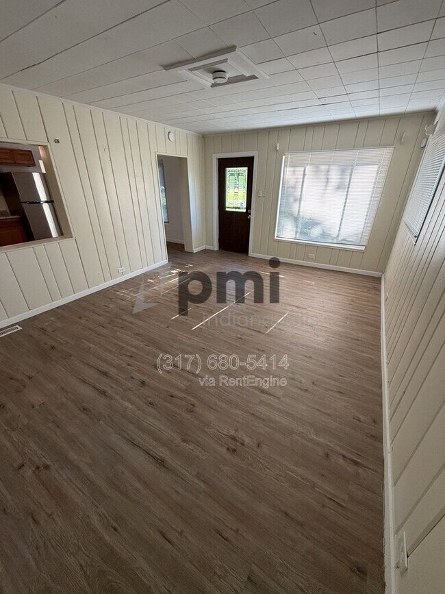 Building Photo - 1324 Brandt Dr
