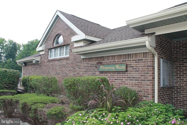 Building Photo - 5091 Beech Ct