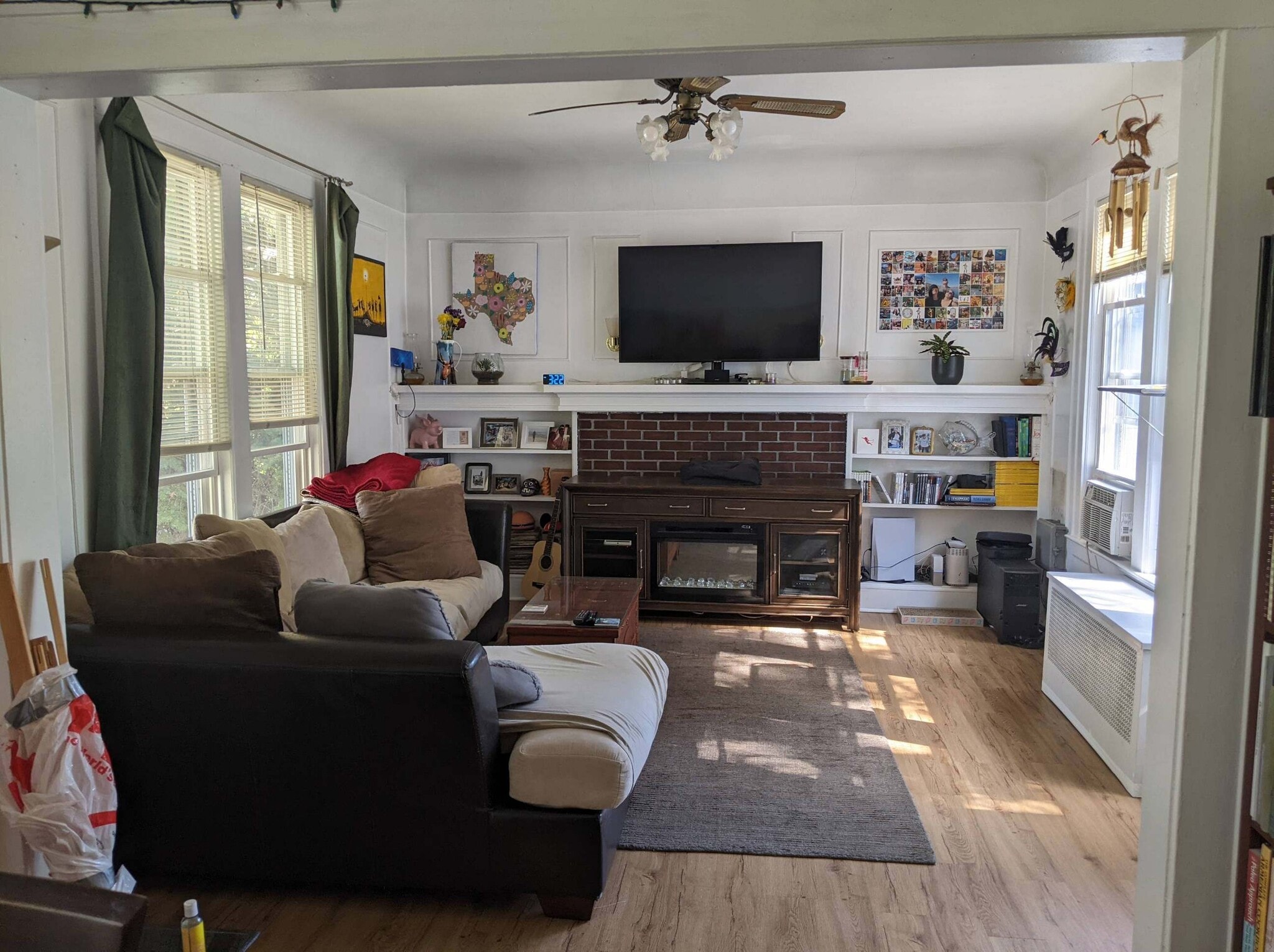 Living Area - 55 Donaldson Ave