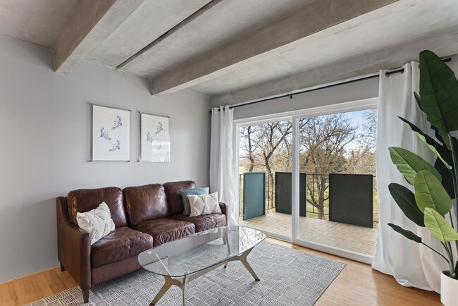 Building Photo - 1265 Race St