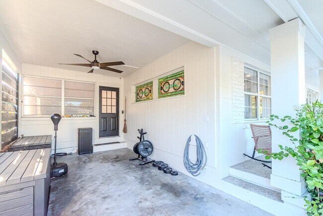 Building Photo - 2805 Tifton St S