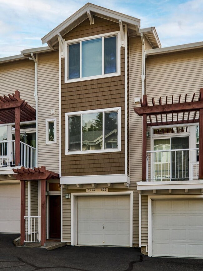 Building Photo - 8790 SW 147th Terrace