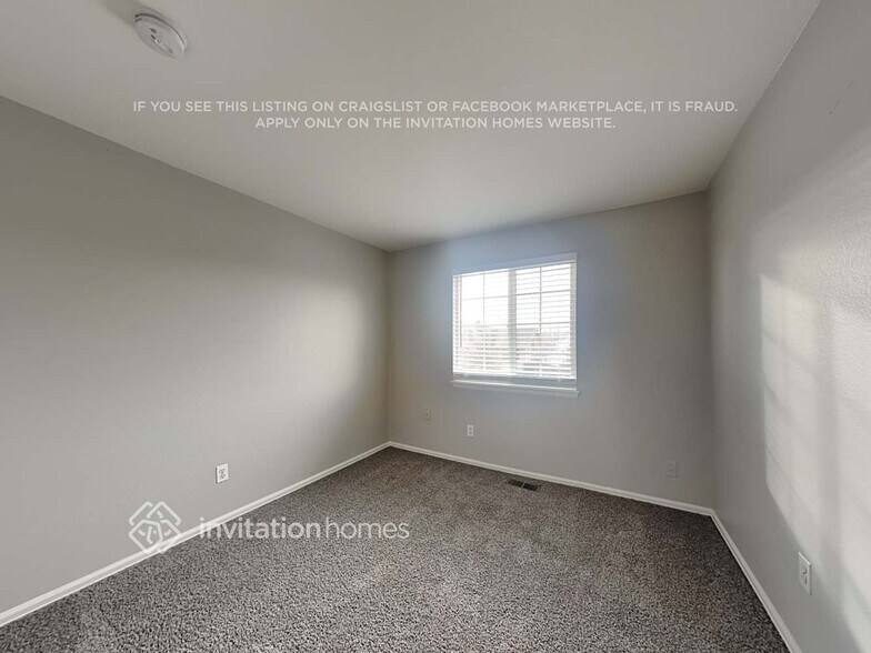 Building Photo - 13544 N Pecos St