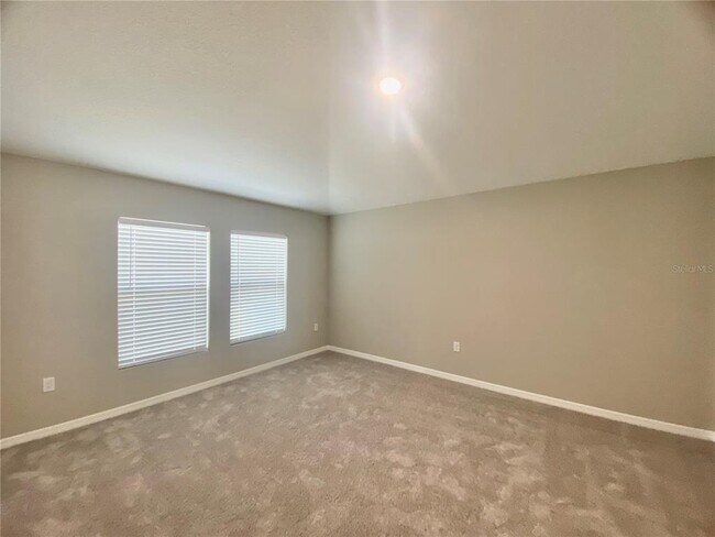 Building Photo - 1397 Axel Cir