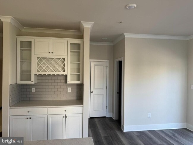 Building Photo - 1809 Parham Wy