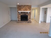 Building Photo - 2 bedroom condo in Osage Beach