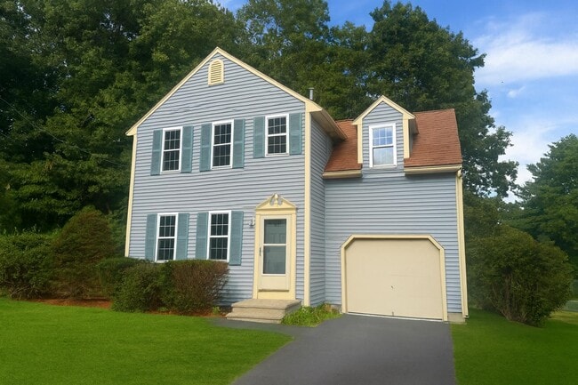 Building Photo - 5 Cabernet Ct