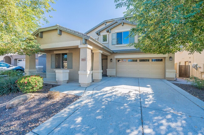 Building Photo - 2943 E Quiet Hollow Ln