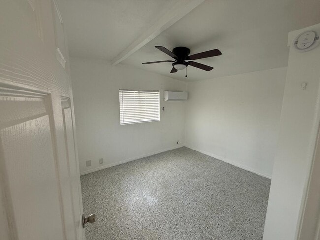 Building Photo - 66321 Buena Vista Ave