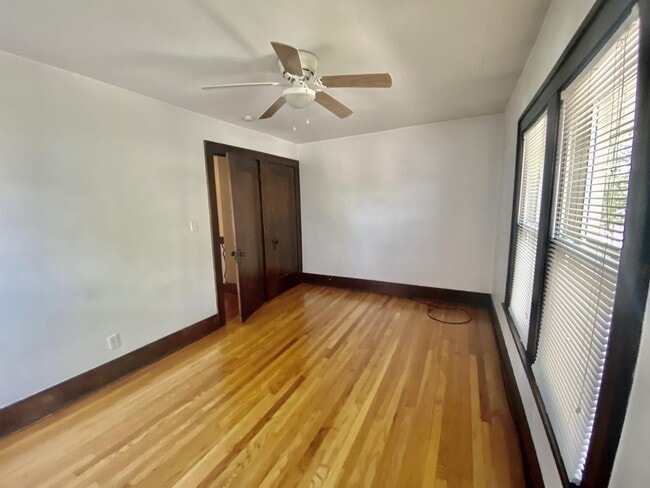 Building Photo - 333 Orange St