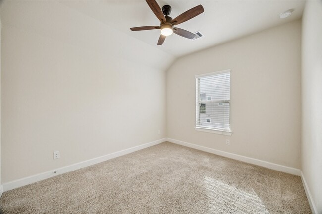 Building Photo - 10604 Centre Glade Dr