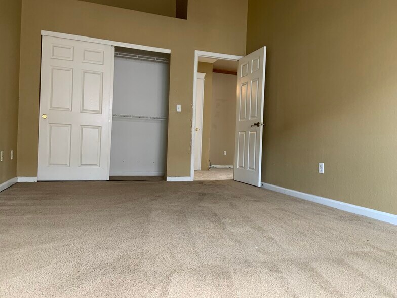 Building Photo - 12252 Bannock Cir
