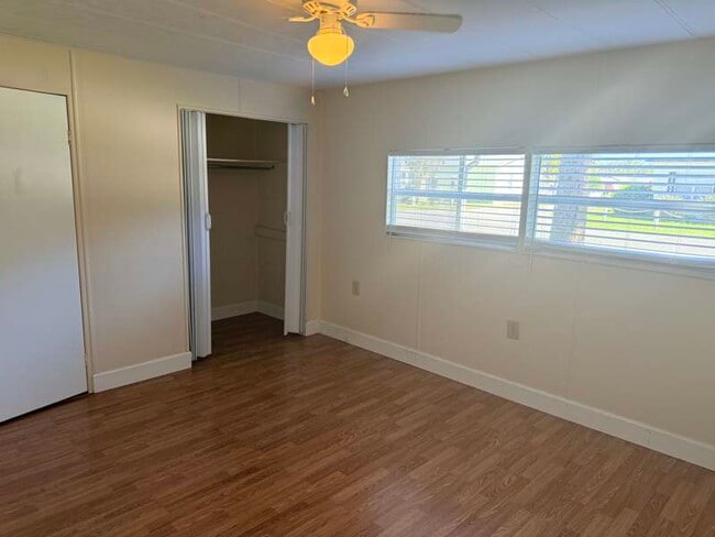 Building Photo - 1208 Lee St