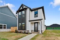 Building Photo - 4206 W Bronco Dr