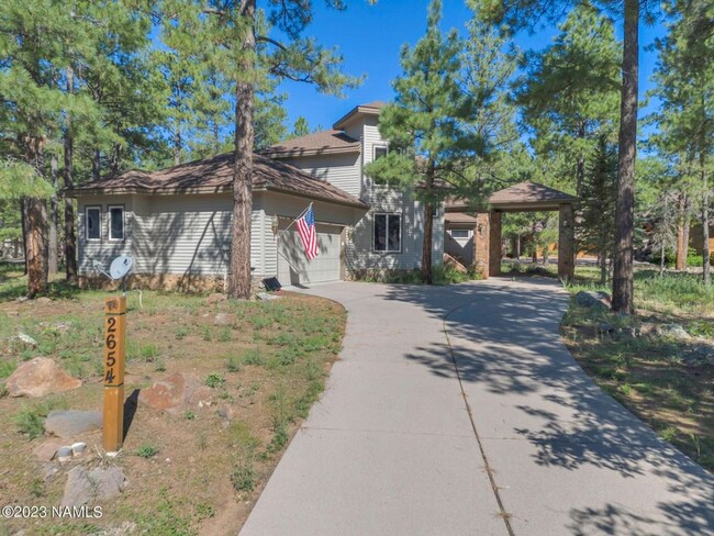 Building Photo - Gorgeous Home In Forest Highlands Gated Co...