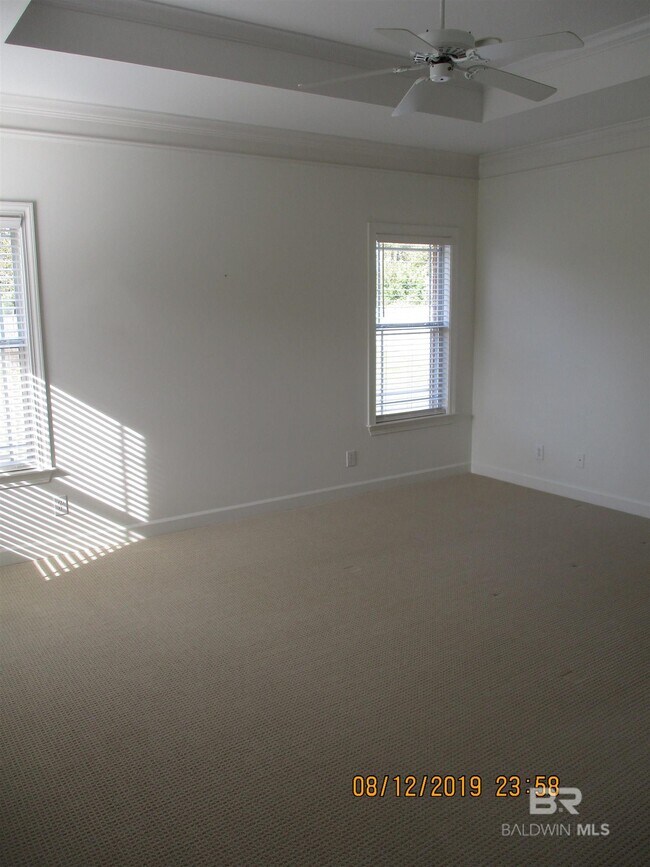 Building Photo - 9153 Parliament Cir
