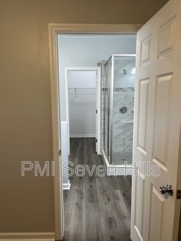 Building Photo - 1725 Holton St