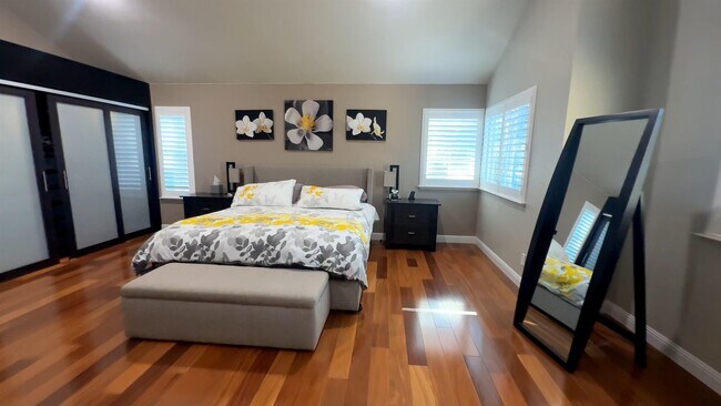 Building Photo - 2270 Tamarisk Ct