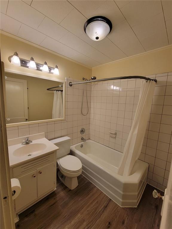 Building Photo - 251 Archer St