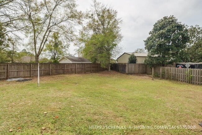 Building Photo - 2073 Stone Bridge Dr