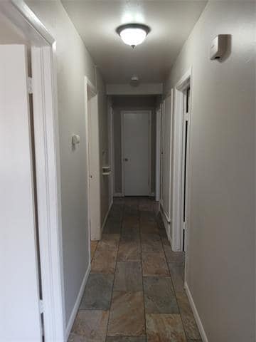 Building Photo - 635 Highfall Dr