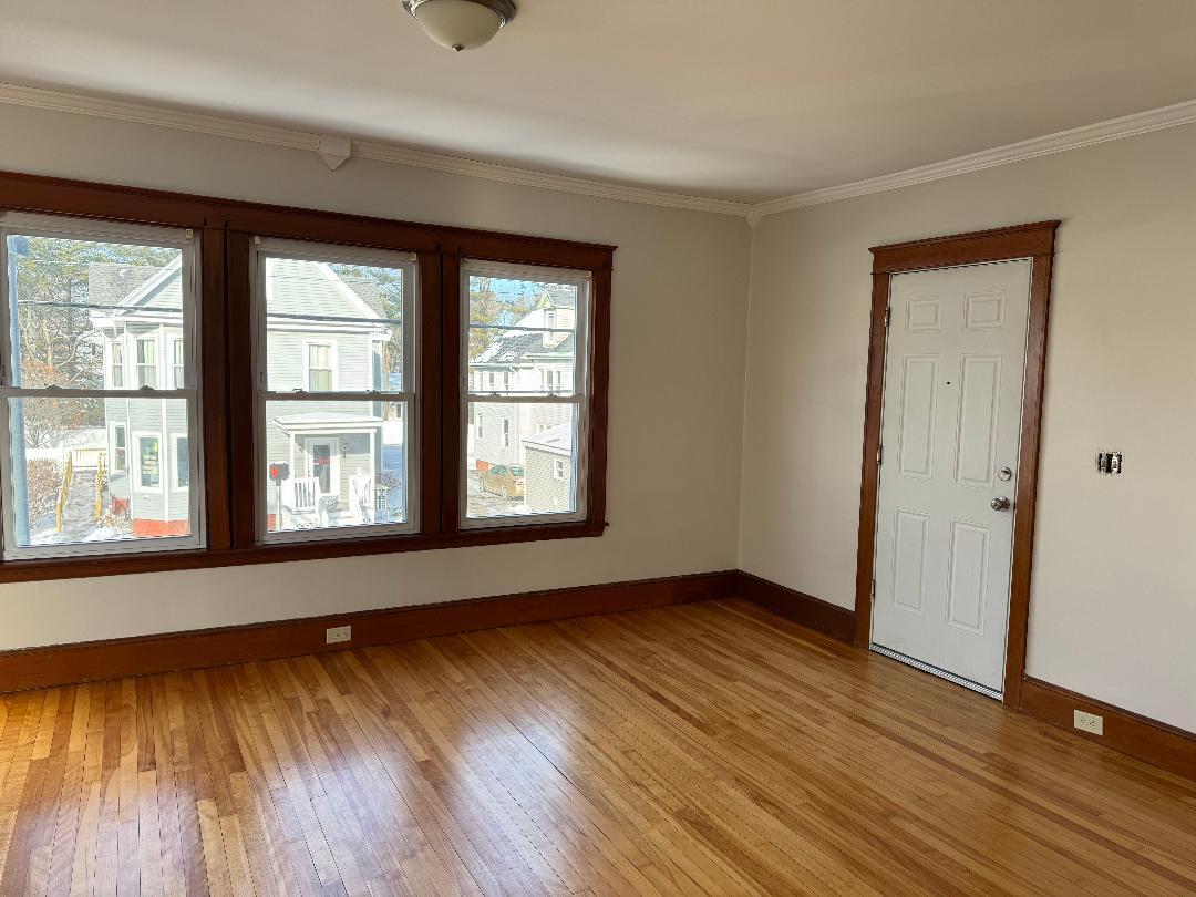 Building Photo - 868 Broadway