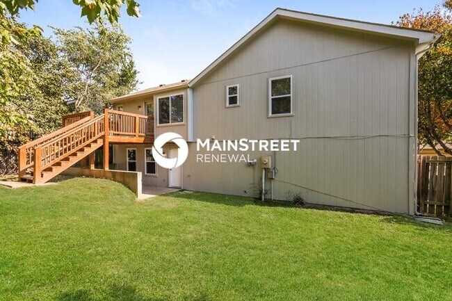 Building Photo - 3 Bedroom Pet-Friendly Home in Leavenworth...
