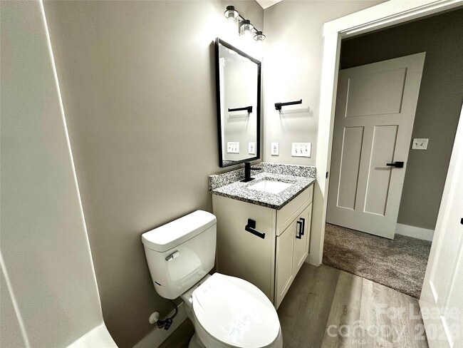 Building Photo - 110 Carpenter St