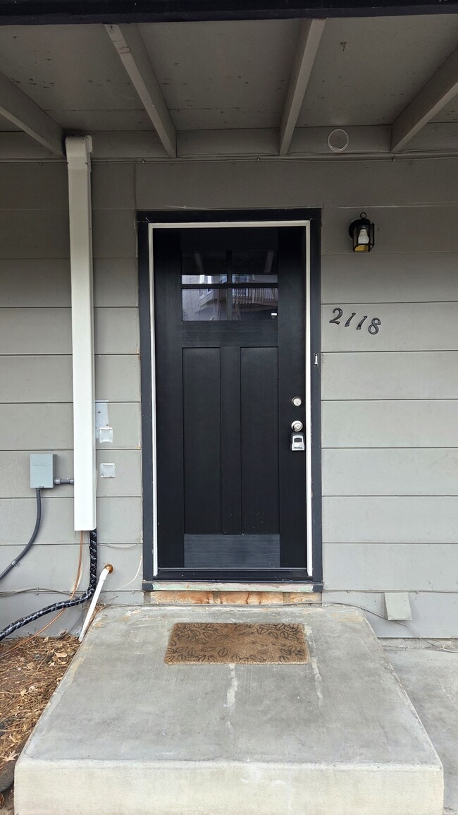 Building Photo - 2118 S Roosevelt St